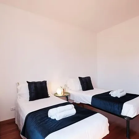 Porta Di Roma, Moderno Luminoso Con Wi-fi E Ac Apartment