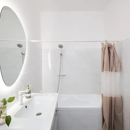 Apartment Porta Di Roma, Moderno Luminoso Con Wi-fi E Ac